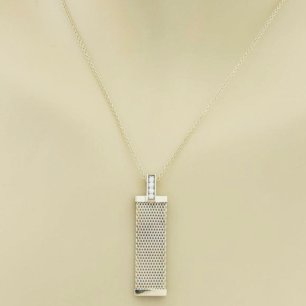 Tiffany’s Somerset Necklace with Diamonds